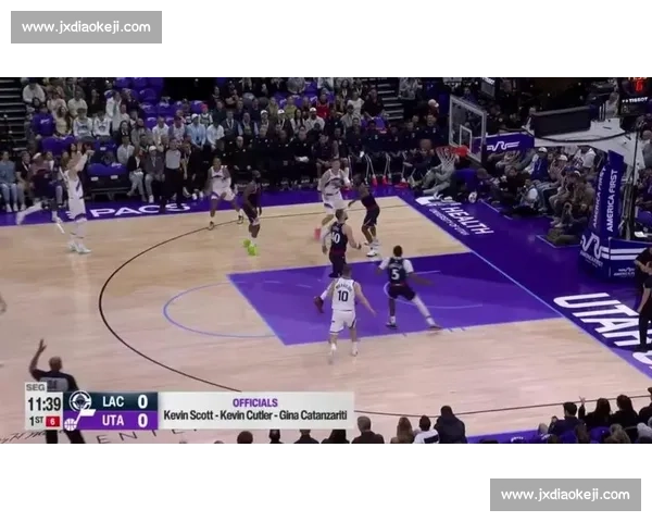 乐福加盟快船倒计时!老龄化战舰启航,泰伦卢如何破解阵容困局? 乐福加盟快船倒计时!老龄化战舰启航,泰伦卢如何破解阵容困局?