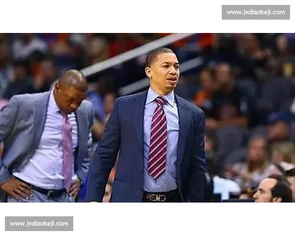 乐福加盟快船倒计时!老龄化战舰启航,泰伦卢如何破解阵容困局? 乐福加盟快船倒计时!老龄化战舰启航,泰伦卢如何破解阵容困局?